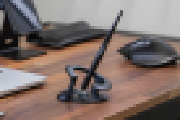 Photo Imidžové “sci-fi” pero, ktoré dokáže levitovať