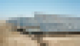 Photo Výborný nápad na automatické čistenie solárnych panelov bez použitia vody