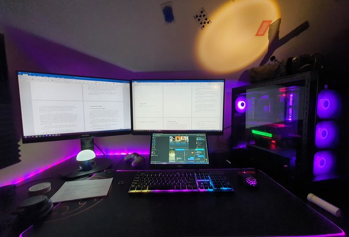 Photo AOC 16T2 a AOC 1601P / Prenosné monitory 