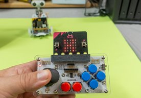 Photo Konštruujeme robot s Micro:bitom