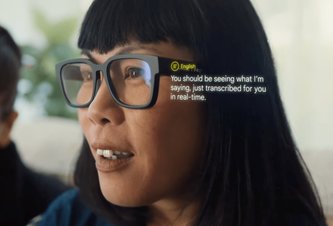 Photo Koniec jazykovým bariéram. Google má AR okuliare, ktoré zobrazujú okamžitý preklad hovorenej reči
