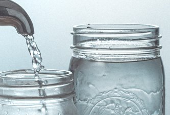 Photo Iba správny druh filtra dokáže zabrániť prieniku mikroplastov do pitnej vody