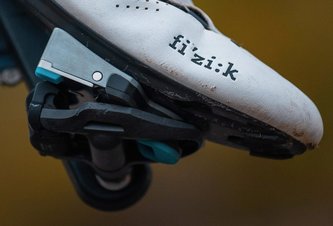 Photo Inovatívne uvoľňovanie cyklistických topánok z bezklipsových pedálov