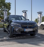 Photo BMW iX3: Elektromobilom do Chorvátska