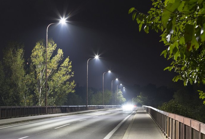 Photo LED osvetlenie na uliciach je nezdravé pre ľudí aj zvieratá