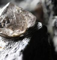Photo Diamant už nie je najtvrdší minerál na Zemi