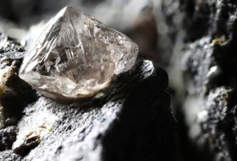 Photo Diamant už nie je najtvrdší minerál na Zemi