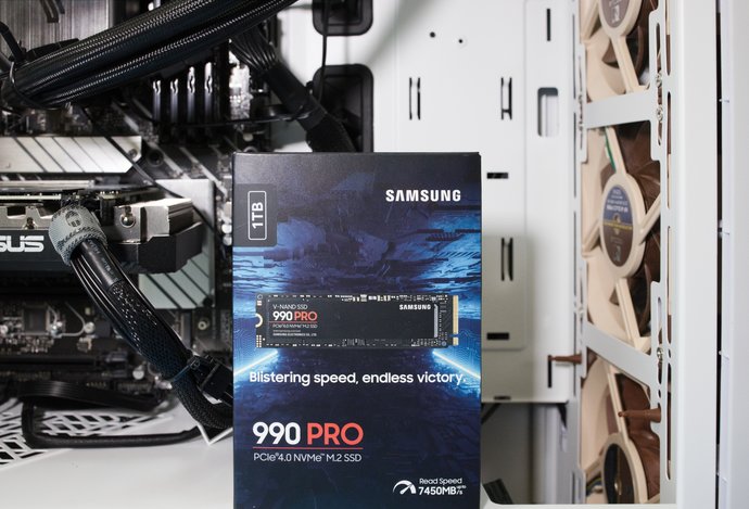 Photo Test rýchleho SSD disku Samsung 990 PRO