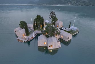 Photo Koncept modulárneho bývanie plávajúceho na vode vyrobený z recyklovaného plastu 