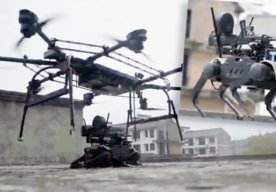 Photo Budúcnosť bojových operácií: Letecké drony a robotické psy vybavené guľometmi