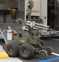 Photo Polícia chce do zásahov nasadiť robotov vybavených zbraňami