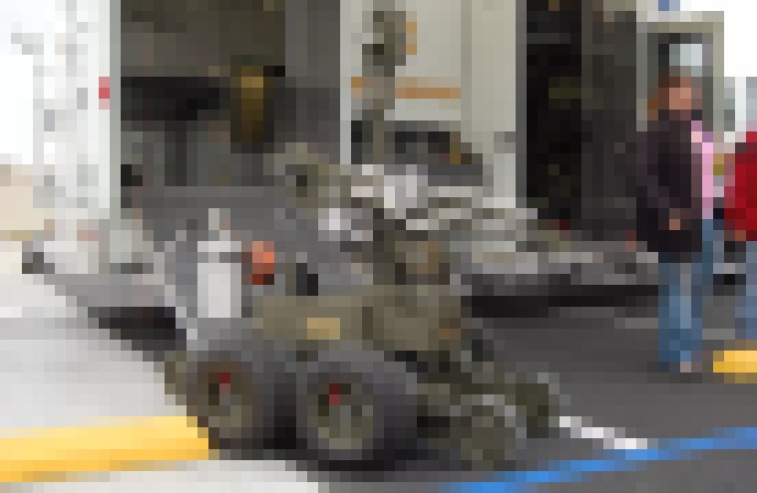 Photo Polícia chce do zásahov nasadiť robotov vybavených zbraňami