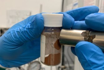 Photo Inovatívne nanopiliere efektívne odstraňujú z vody mikroplasty 