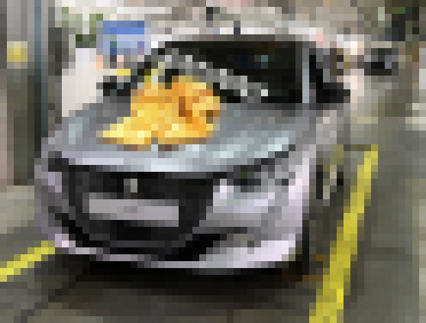 Photo Z trnavskej automobilky práve vyšiel kus s poradovým číslom 500 000 !