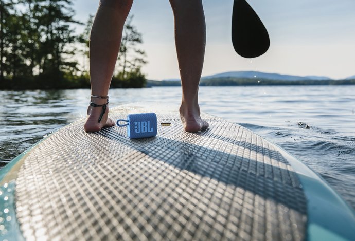 Photo Štýlové, odolné a ekologické ultraprenosné reproduktory JBL