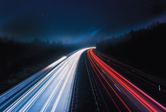 Photo Prvá e-cesta na svete, ktorá nabíja elektromobily počas jazdy
