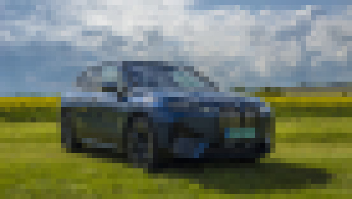 Photo BMW iX M60 / Keď sa kilowatty zbláznia