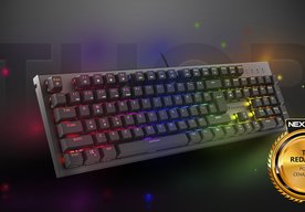 Photo Genesis Thor 303 / Prekvapivý hráč na scéne  mechanických klávesníc