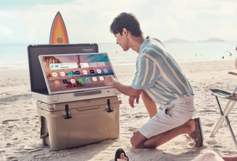 Photo Prenosný kufríkový televízor, ktorý si môžete vziať hoci aj na pláž