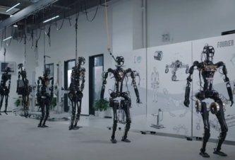 Photo Tesla aj Fourier predviedli pôsobivý pokrok svojich humanoidných robotov