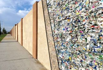 Photo Výborné riešenie pre mestá z plastového odpadu vyrába stavebné tehly