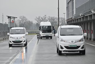 Photo Na Slovensko prichádza známa značka BYD a my sme mali možnosť odviezť sa v nových nákladných elektromobiloch 