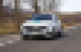 Photo Prvý elektromobil v slovenských autoškolách: trenčianska autoškola školí študentov na elektromobile Mercedes-Benz EQA