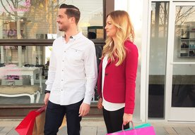 Photo Muži míňajú pre svoje potešenie väčšie sumy peňazí ako ženy. Viac ako pätina z nich odovzdáva výplatu partnerke 