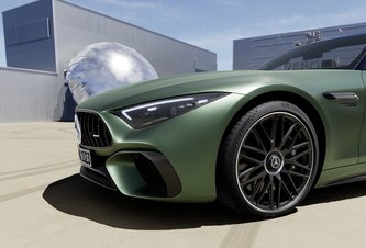 Photo Mercedes-AMG SL 63 S E PERFORMANCE je už možné objednať