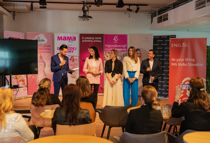 Photo MAMY - nepoznané hrdinky, ktoré si zaslúžia uznanie a podporu