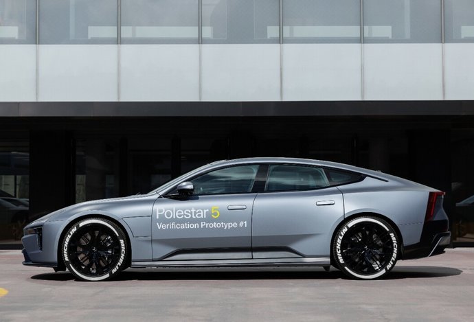 Photo Celosvetovo prvý prototyp elektromobilu s 10-minútovým nabíjaním