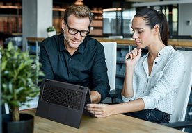 Photo Acer uvádí na trh novou řadu notebooků TravelMate AI