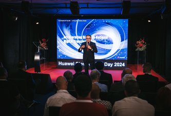 Photo Mobilné technologické centrum Huawei dorazilo do Bratislavy, kde predstavilo špičkové IKT riešenia