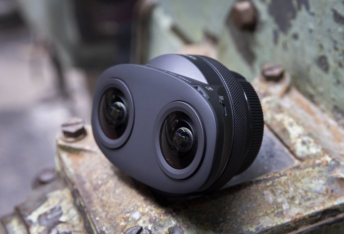 Photo Canon rozširuje možnosti obrazového záznamu najnovším objektívom systému EOS VR – RF-S 3.9mm F3.5 STM DUAL FISHEYE