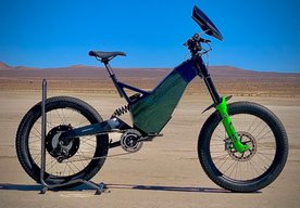 Photo Vojenský elektrický bicykel dokáže vyvinúť rýchlosť až 130 km/h