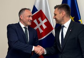 Photo Jaguar Land Rover Slovakia oznamuje schválenie EIA a rozhodnutie vybudovať v areáli automobilky jedinečnú univerzálnu lakovňu