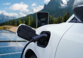 Photo Solárna nabíjačka GoSun umožní nabíjať elektromobil kdekoľvek