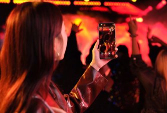 Photo Séria OPPO Reno12 s AI LinkBoost / Konektivita, na ktorú sa môžete spoľahnúť
