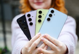 Photo Samsung rozširuje funkciu Circle to Search vyhľádavanie do telefónov série Galaxy A Series a tabletov Galaxy Tab S9 FE 