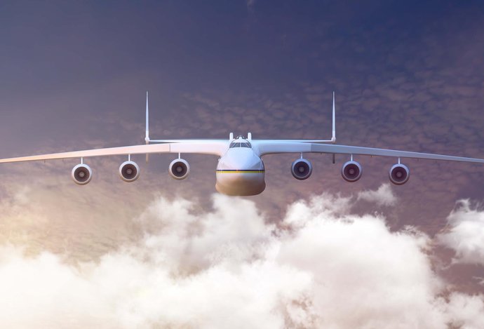 Photo Stíhačka sa pri prelomení zvukovej bariéry zahalila do hmly 