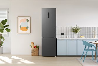 Photo Neplýtvejte potravinami. Přejděte na kombinovanou chladničku TCL Combi