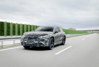 Photo Vysokovýkonné a elektrické: Mercedes-AMG SUV a štvordverové kupé spoločne na testovaní