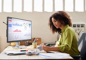 Photo Philips 24B2G5301 a Philips 27B2G5601: zvyšují produktivitu a minimalizují dopad na životní prostředí 