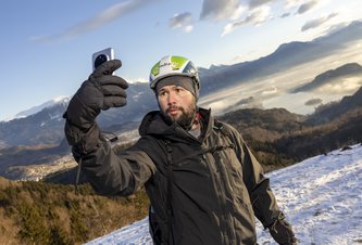 Photo HONOR sa spojil so „silnou a inteligentnou“ boxerskou legendou Tonym Bellewom pri európskom uvedení série Magic7 v Slovinsku
