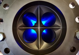 Photo Výroba vodíkového paliva z vody iba pomocou slnečného žiarenia