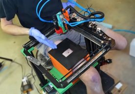 Photo Domáci majster premenil 3D tlačiareň na tetovací strojček