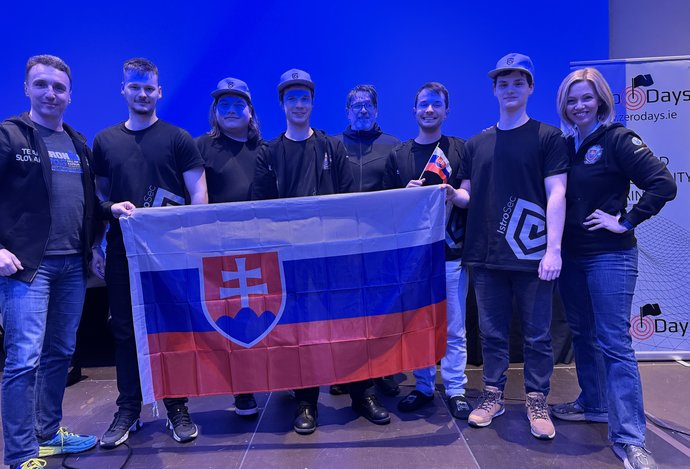 Photo Slovenskí mladí hekeri na prvom mieste v medzinárodnej súťaži!