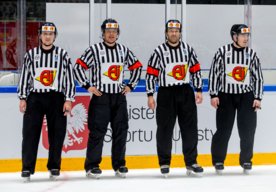 Photo Poznáte ich z hokeja? AJ Produkty - Lídri v zariaďovaní pracovného prostredia 