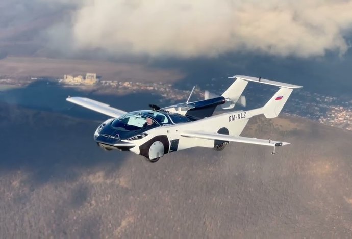 Photo Lietajúce auto AirCar: Slovenský sen o vzlietnutí čelí realite trhu a regulácií