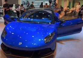 Photo Čínsky BYD prichádza s elektrickou konkurenciou pre Porsche 911 za cenu Škody Octavia v lepšej výbave